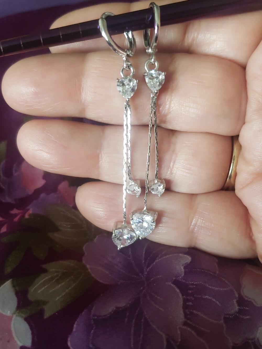 Stunning Heart Shaped CZ Sivertone Leverback Dangle Earrings